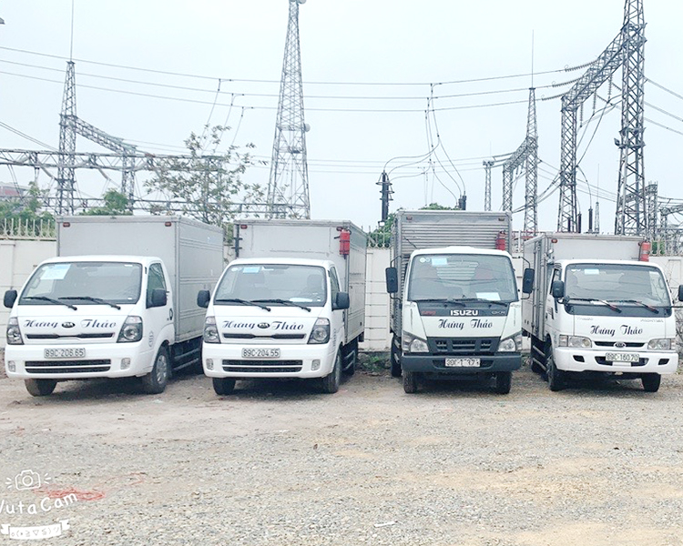 Đội xe vận chuyển